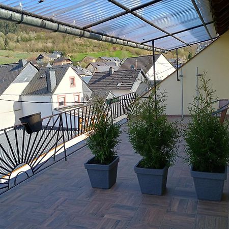 Gasthof Zur Grafschaft Veldenz Bagian luar foto