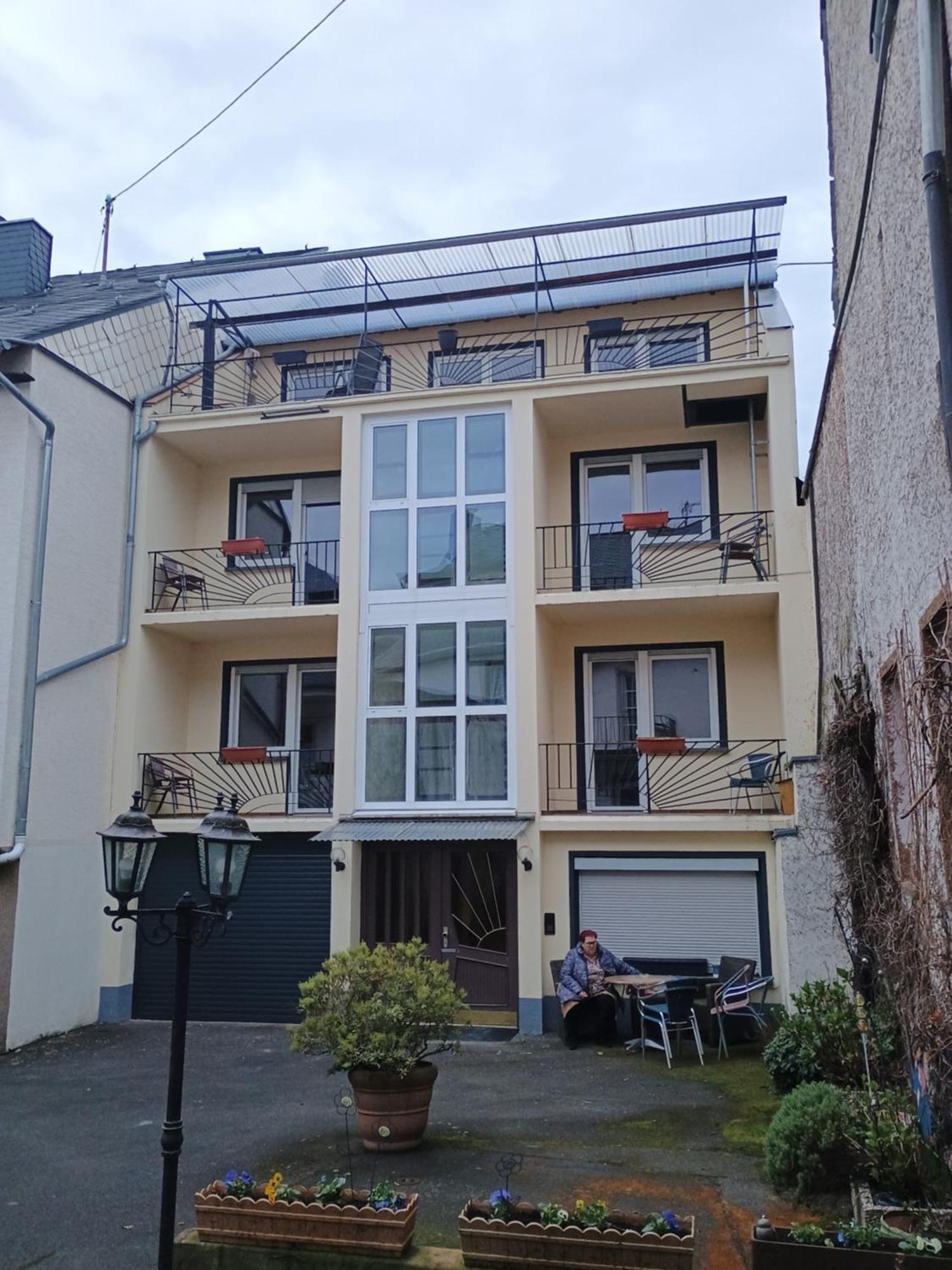 Gasthof Zur Grafschaft Veldenz Bagian luar foto