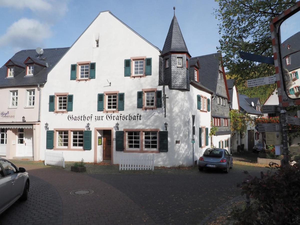Gasthof Zur Grafschaft Veldenz Bagian luar foto